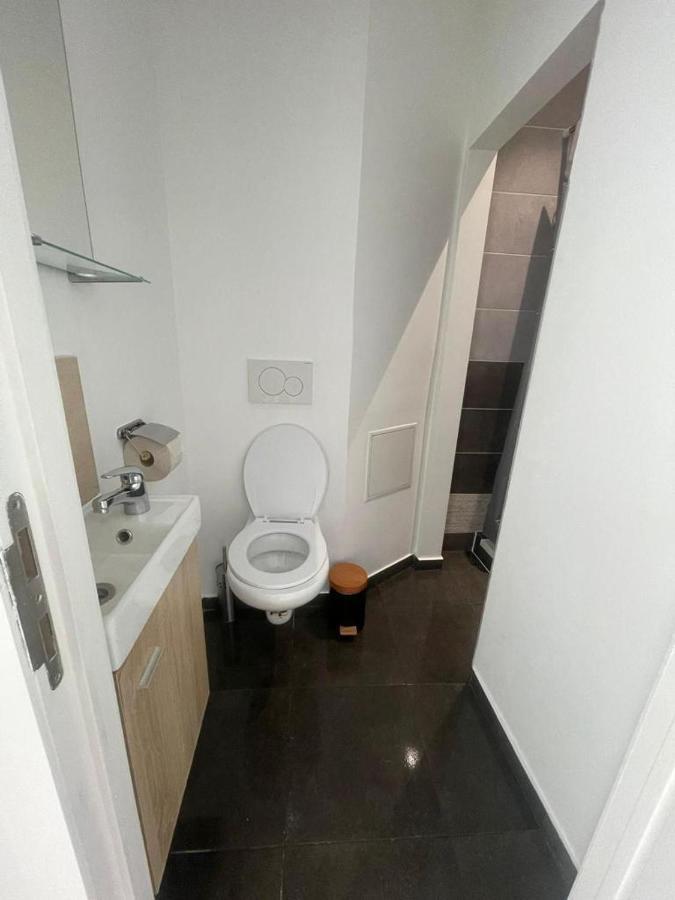 Schaerbeek Room 1 Bruselas Exterior foto